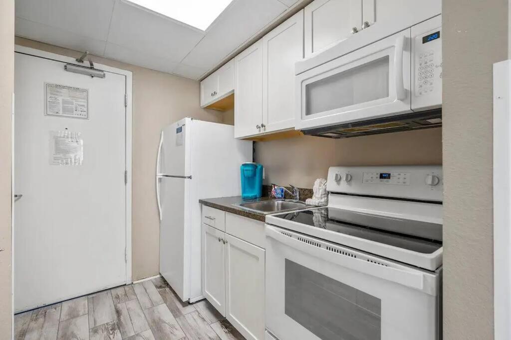 Relaxing Oceanview Suite With Full Kitchen In 306 Myrtle Beach Exteriér fotografie
